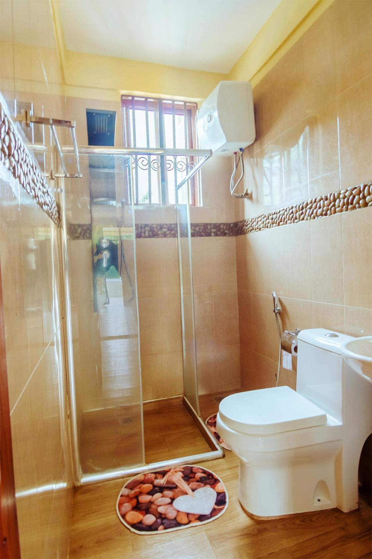Rayan Apartments & Safaris Arusha Bilik gambar